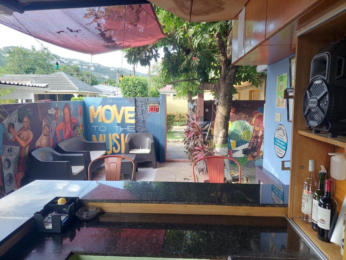 Dancehall Hostel キングストン エクステリア 写真