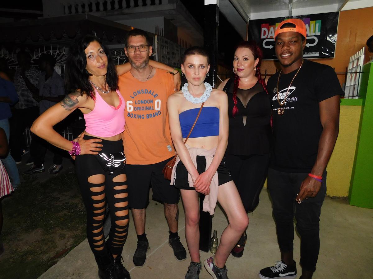 Dancehall Hostel キングストン エクステリア 写真